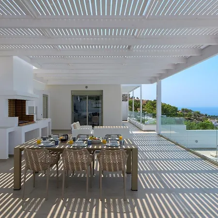 Βίλα Allegra With Pool In Pefkos, Lindos Area *